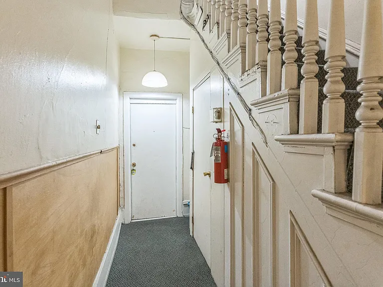 2316 Spruce St #1R — Photo 4