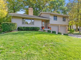 7218 Sunnyslope Dr, Maple Grove, MN 55311