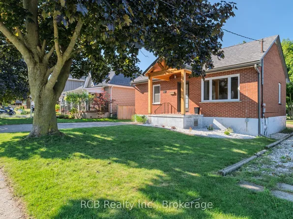 62 Saint Andrew St, Brant, ON N3L 2X3