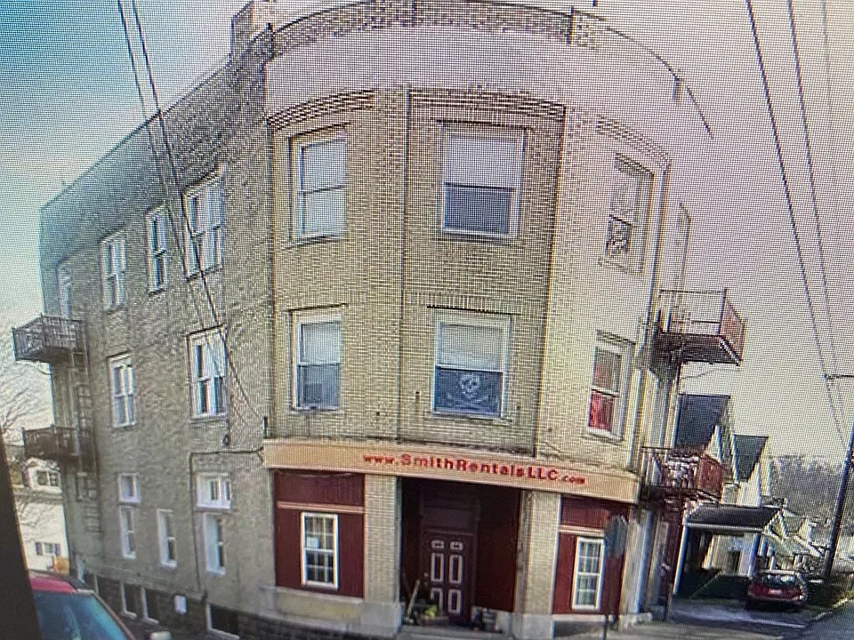 454 Wilson Ave #3