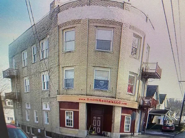 454 Wilson Ave APT 3, Morgantown, WV 26501