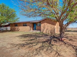 308 E 9th St, Anton, TX 79313