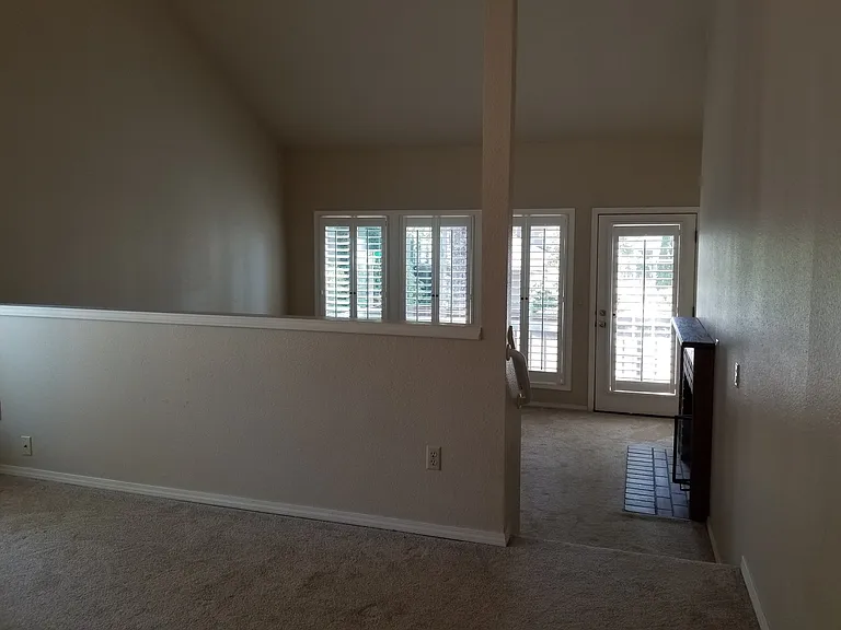4970 Galen St — Photo 3