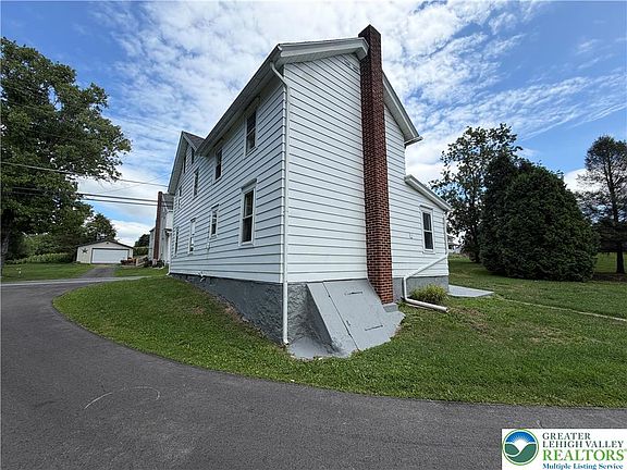 4th image of 5720 Memorial Rd