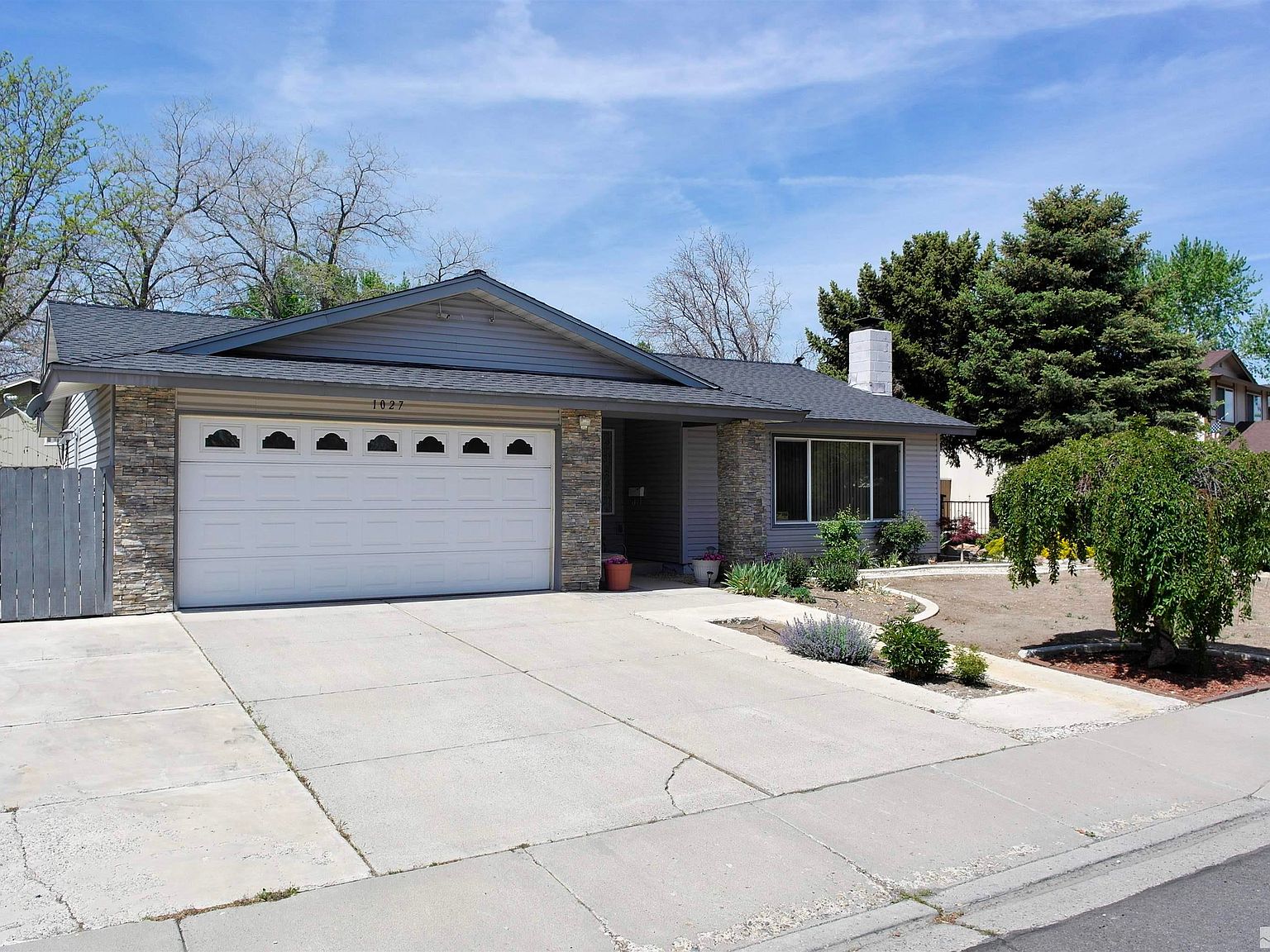 1027 E Greenbrae Dr, Sparks, NV 89434 Zillow