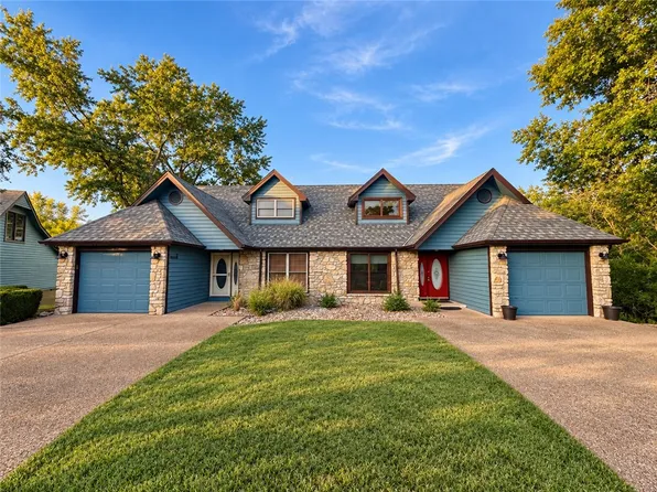 11 Ironwood Dr, Eureka Springs, AR 72631