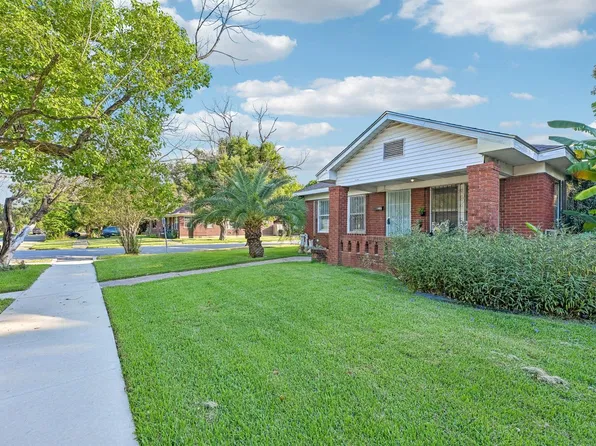 1466 Lawson St, Houston, TX 77023