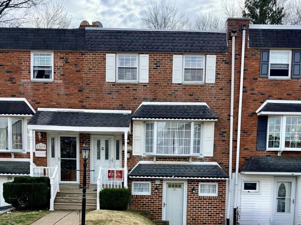 12837 Cabell Rd, Philadelphia, PA 19154