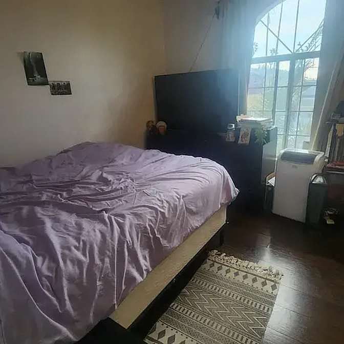 1st image of 1285 W 35th Pl #2
