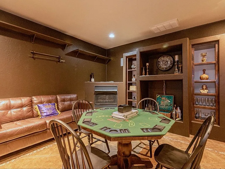 7623 Wyatt Lake Dr — Photo 11