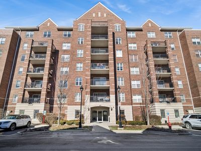 390 W Mahogany Ct Unit 504, Palatine, IL, 60067