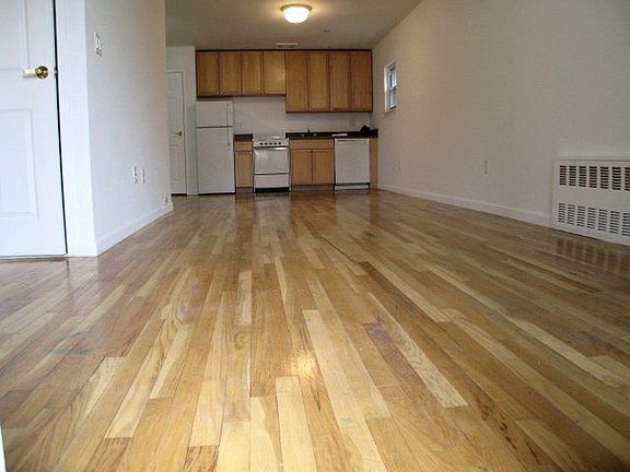 4th image of 2710 Astoria Blvd APT 4A