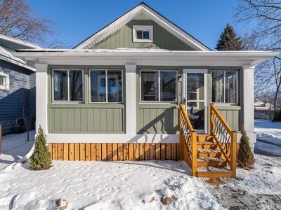 2736 17th Ave, Port Huron, MI, 48060