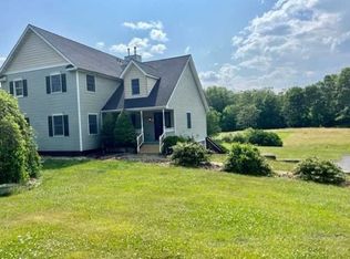 48 Saint Andrews Rd, Walden, NY 12586