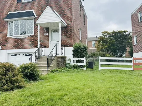 4374 Deerpath Ln, Philadelphia, PA 19154