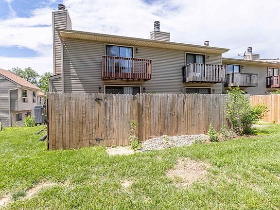 4th image of 2920 S Cedar St APT 5
