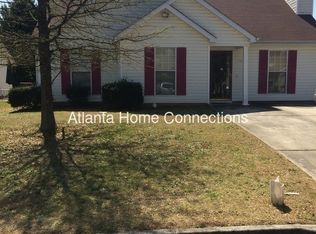 5790 Eagles Feather Ln, Riverdale, GA 30274