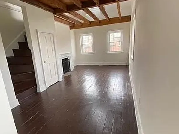 136 South St APT D, Philadelphia, PA 19147