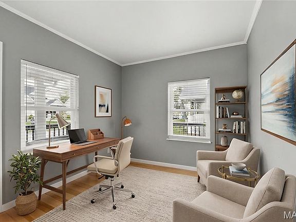 4th image of 220 Chestnut Ave