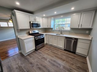 1 Chapel Dr #1, Pittsburgh, PA 15237
