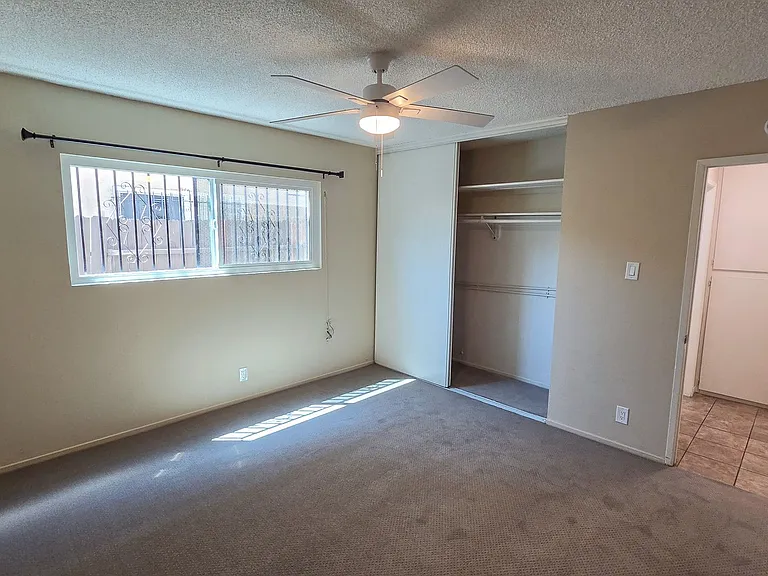 g405 — Photo 11