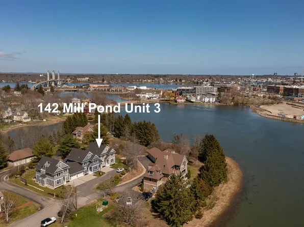 142 Mill Pond Way #3, Portsmouth, NH 03801