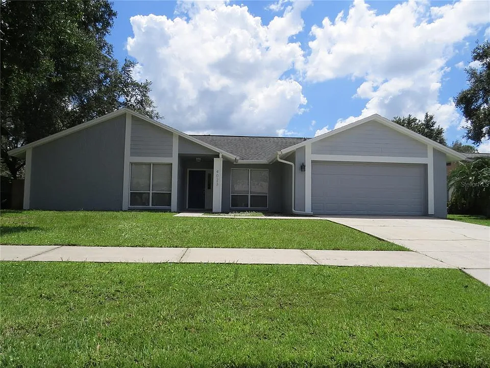 4023 Paddlewheel Dr