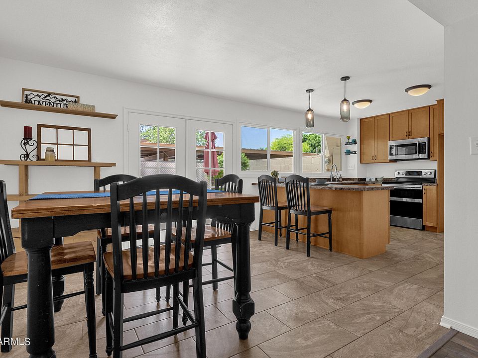 1st image of 1626 E LOGAN Drive