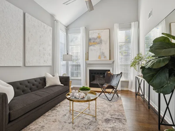 2001 Lassiter Dr, Goodlettsville, TN 37072