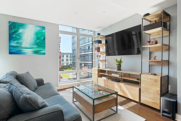 Rented by Compass | media 12