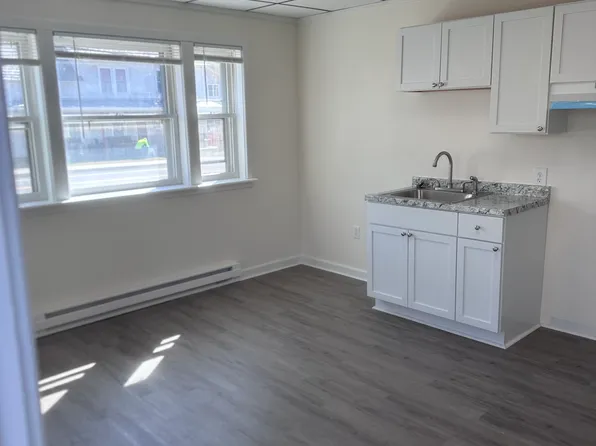 240 River St #C, Warrensburg, NY 12885