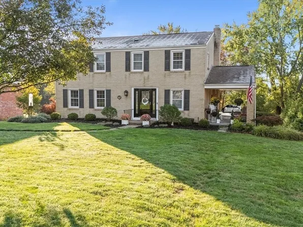 2540 Matterhorn Dr, Wexford, PA 15090