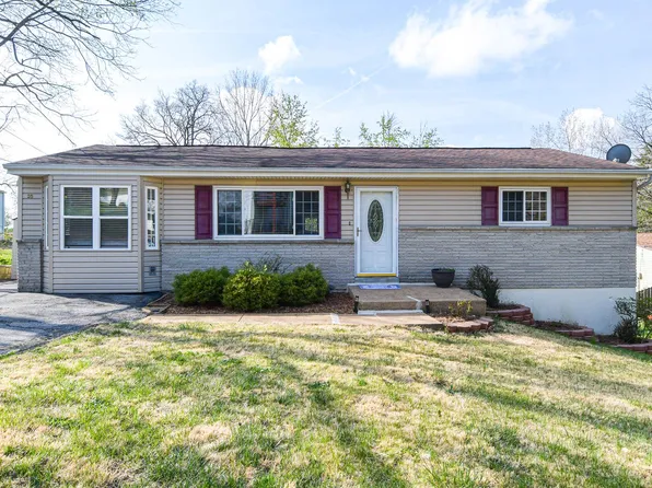 35 Wagon Wheel Trl, Fenton, MO 63026