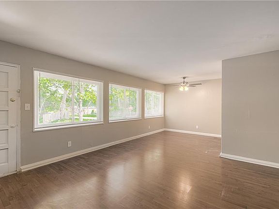 3rd image of 6652 Lydia Ave