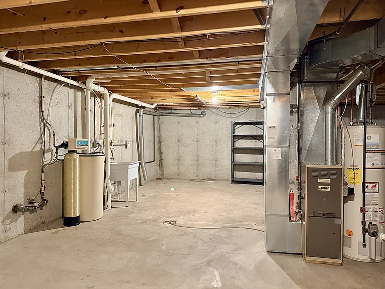 809 Wynstone Way — Photo 15