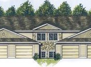 879 S Sandalwood Cir #42, Muskegon, MI 49441