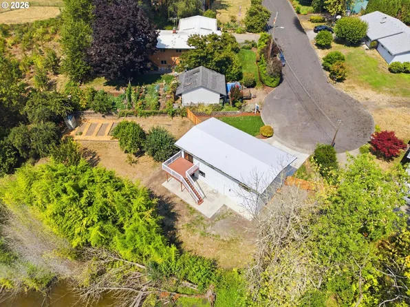 4895 SW 202nd Ave, Aloha, OR 97078