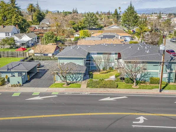 Eigleberry St, Gilroy, CA 95020