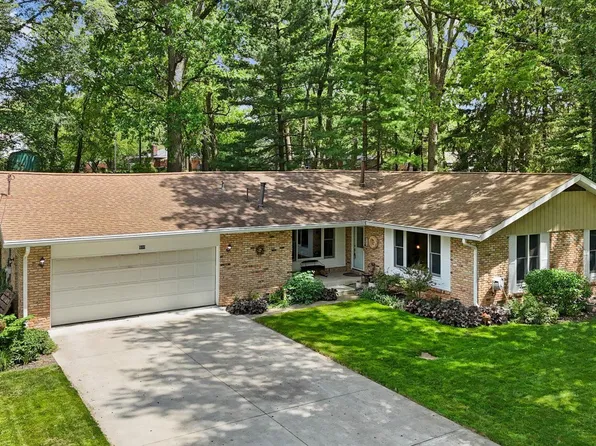 400 N Aspen Ln, Muncie, IN 47304