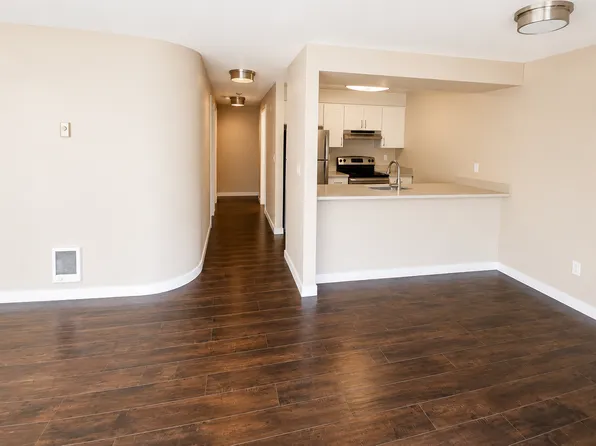 Summit View, 745 Summit Ave E APT 204, Seattle, WA 98102