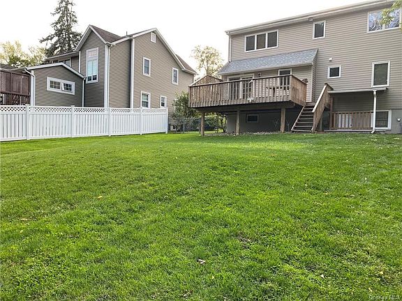 3rd image of 36 Franklin Dr