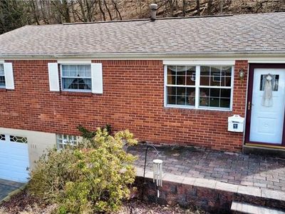 111 Greenview Dr, Verona, PA, 15147
