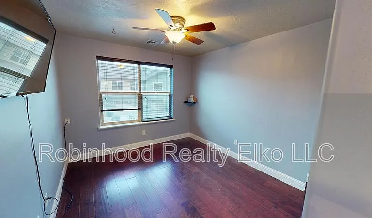 3505 Autumn Colors Dr — Photo 12