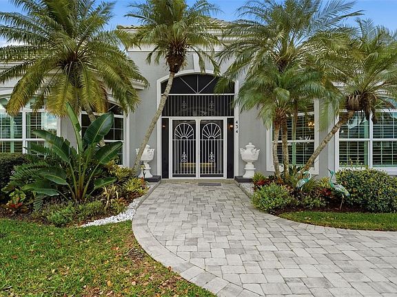 5th image of 434 Tremingham Way