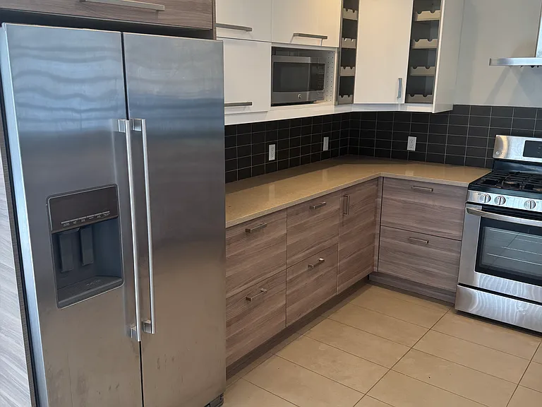 11670 Chenault St #7-D — Photo 1