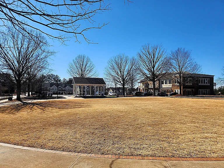 137 River Park Xing #137 — Photo 19