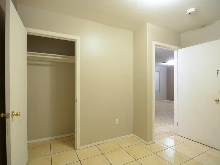 330 E Ajo Way #1 — Photo 8