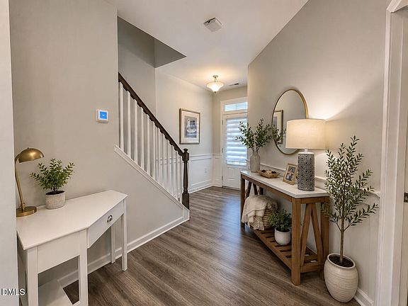3rd image of 1117 Brightskies St