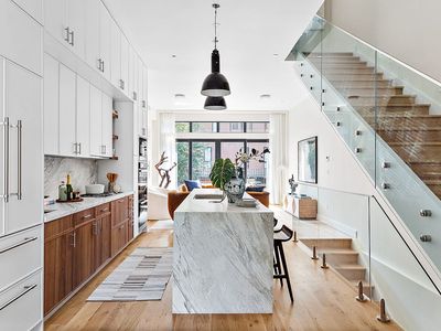 436 Clinton Ave, Brooklyn, NY, 11238