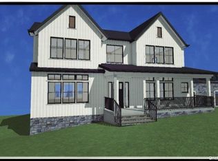2 Vistas Circle, Smithtown, NY